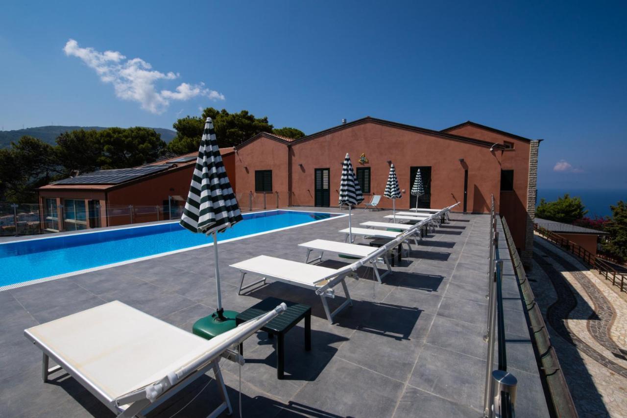 Апартаменты "Il Segreto" Vista Panoramica Sulle Isole Eolie Con Piscina, Palestra E Wifi Патти Экстерьер фото