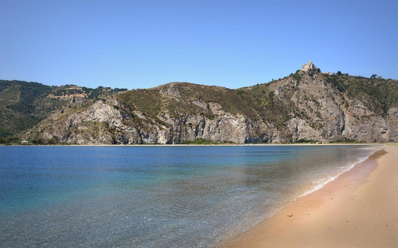 Апартаменты "Il Segreto" Vista Panoramica Sulle Isole Eolie Con Piscina, Palestra E Wifi Патти Экстерьер фото